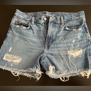 Old Navy High Rise Slouchy Straight Shorts size 8